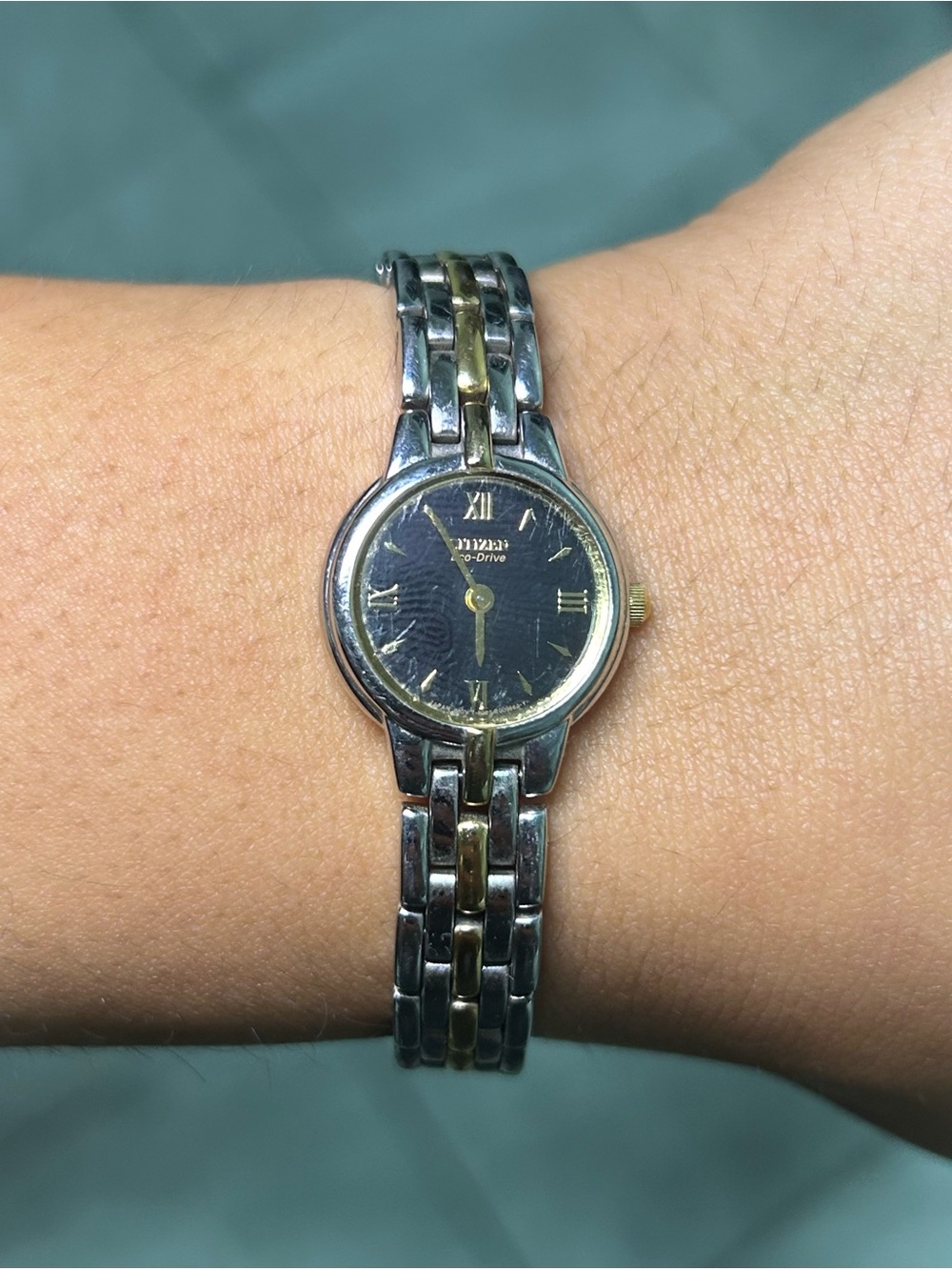 Vintage Citizen Eco-Drive Women’s 21mm Two Tone Black Dial Watch Untested
